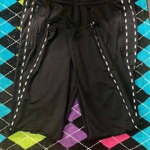 PINK Victoria Secret jegged, athleisure pants. Very comfy, excellent condition.